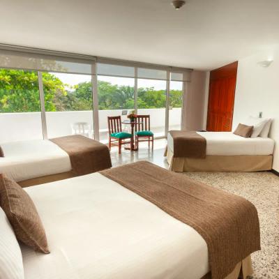 Junior Almirante Hotel  Melgar Junior Almirante Hotel  Melgar