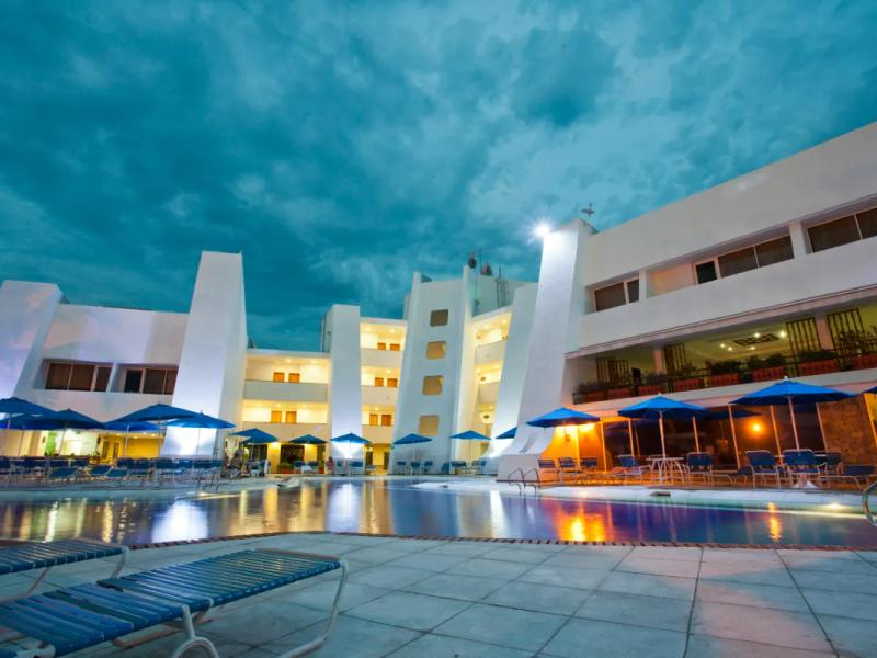 Almirante Hotel  Melgar  Almirante Hotel  Melgar